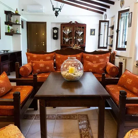 Sani Traditional Forest Vakantiehuis