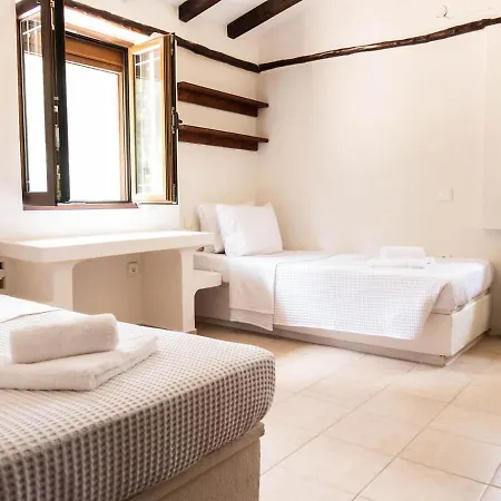 Sani Traditional Forest Holiday home