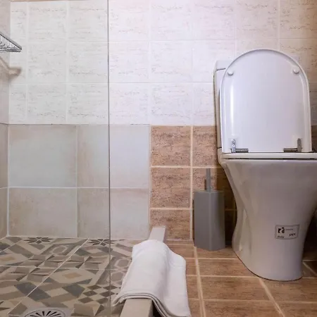 Sani Traditional Forest Vakantiehuis *