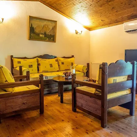 Sani Traditional Forest Case de vacanță Sani (Chalkidiki)