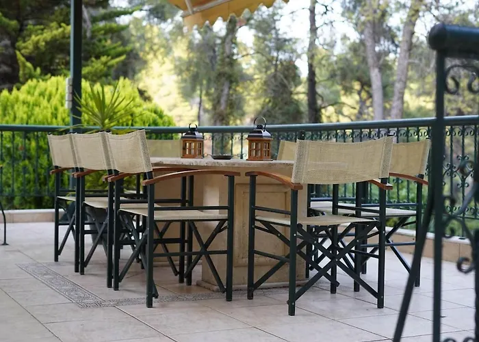 Sani Traditional Forest Vakantiehuis *