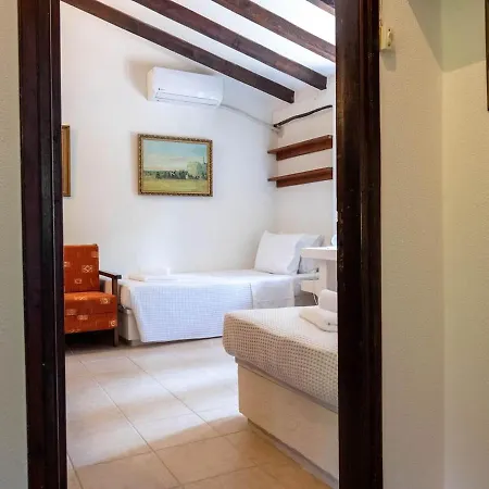 Feriehus Sani Traditional Forest *