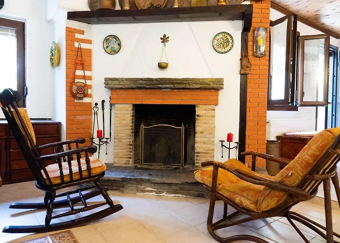 Sani Traditional Forest Ferienhaus *