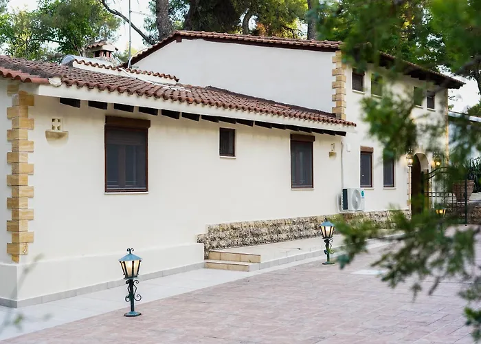 Ferienhaus Sani Traditional Forest *